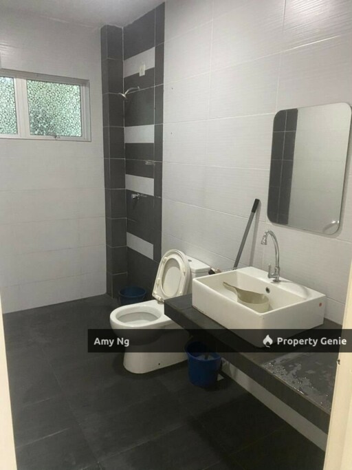 Good Condition Double Storey For Sale Sri Rapat