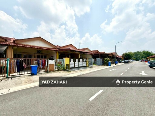 Seksyen 30, Shah Alam | 1-Storey Terrace 4 Bedrooms | RM379K - Nearby School & Freehold