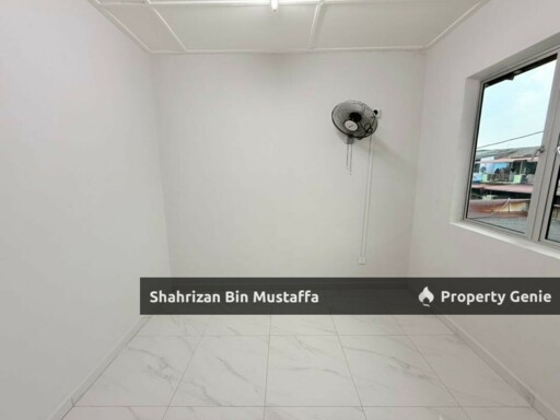 International Lot, Jalan Meranti 8, Taman Rinting, Masai, Johor