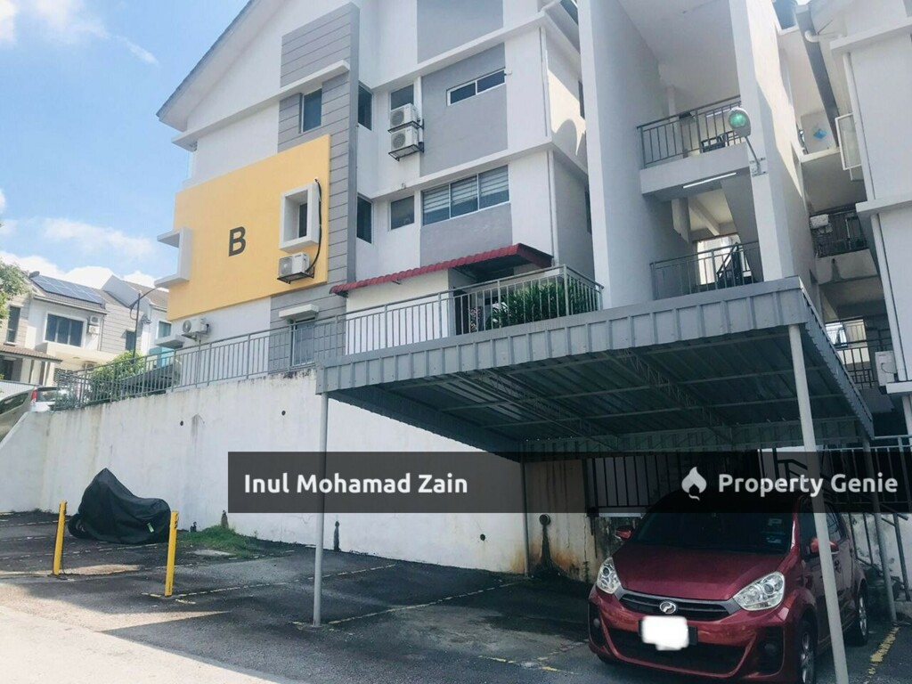 [Furnished + Cheap] Below RM320k Town House Taman Saujana Suria, Kajang
