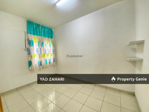Sri Ixora Apartment, Kajang | RM300K - Freehold With Strata Ready And Semi Furnished Unit