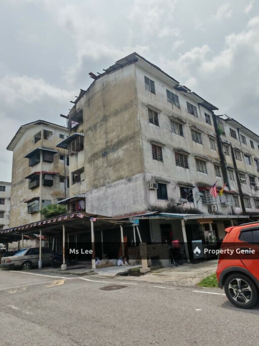 Dahlia Apartment @ Bandar Country Homes, Rawang-Blok Melor Tinkat 3-Ready 15/10 or 30/10