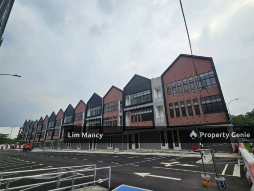 Taman Sutera Tanjung Three Storey Shoplot Brand New