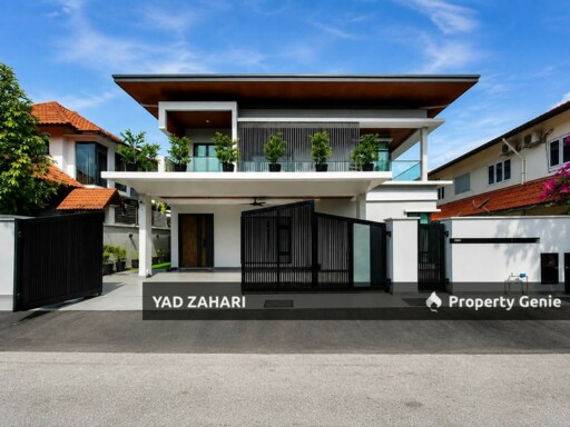 Kampung Melayu, Ampang | Bungalow 4 Bedrooms | RM2.06M - Fully Furnished & Move in Condition