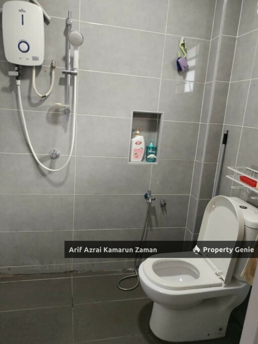 [Double Storey Terrace House] 4 Bedroom Intermediate Terrace @ Setia Warisan Tropika, Sepang, Selangor | 1,907 sqft Built-up | 1,400 sqft Land | 3 Bathrooms | RM640,000
