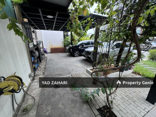 Ficus Peak, Denai Alam | 2-Storey Superlink 5 Bedrooms | RM1.35M - Partly Furnished and Ready to Move