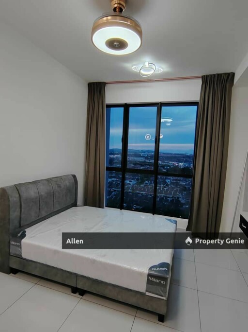 Sky Trees @ Bukit Indah – Modern Studio with Stunning City View