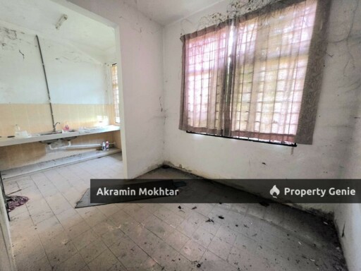 Double Storey Semi D Taman Sri Maju, Bukit Changgang Banting