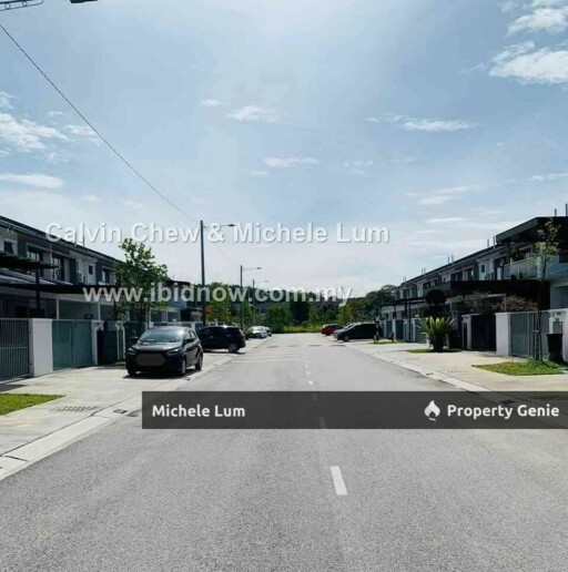[Below Market 27%] 2 Storey Terrace M Aruna Rawang