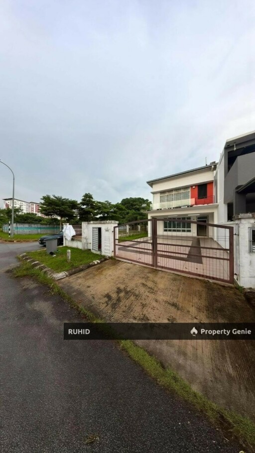 Bandar Uda Utama Johor Bahru Double Storey Endlot House For Sale | Freehold | Gated & Guarded