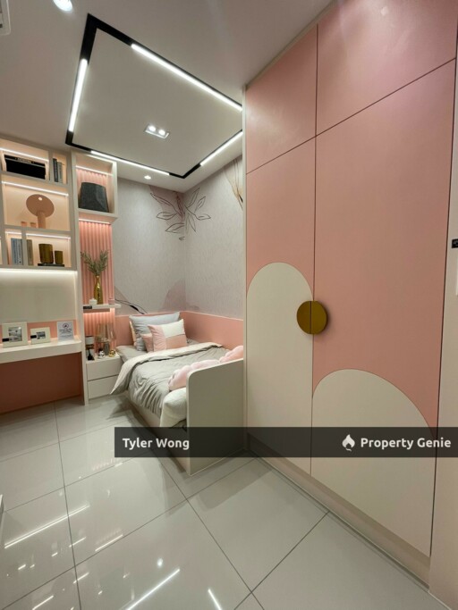 MBWBAY SEAVIEW CONDO FOR SALES