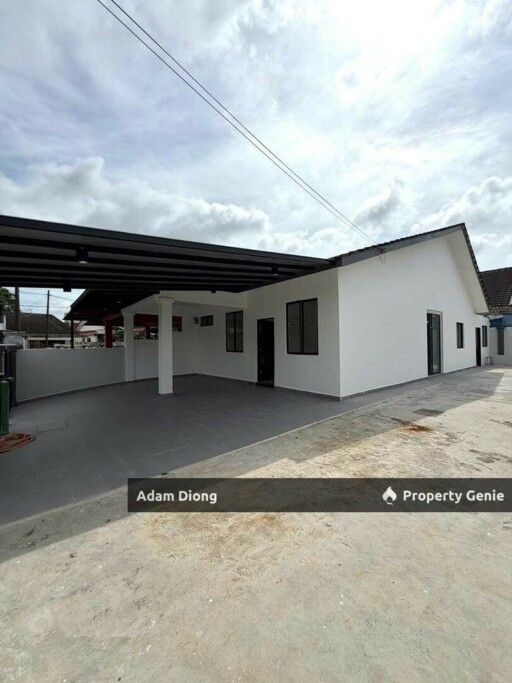 Jalan Api Api @ Megah Ria