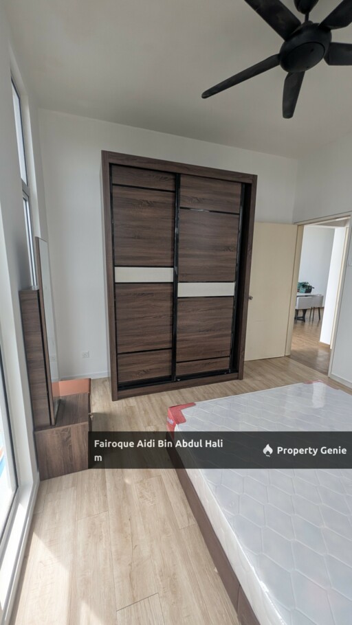 Lakefront Homes Cyberjaya Full Furnish