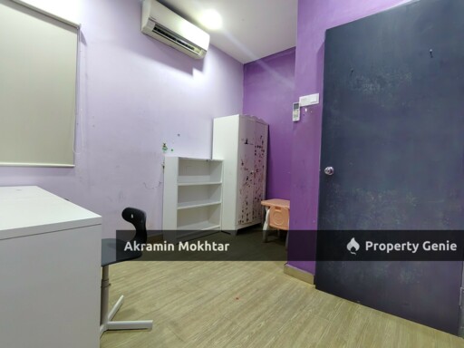 RENOVATED & 2 PARKING | PANGSAPURI DAMAI SEKSYEN 25 SHAH ALAM