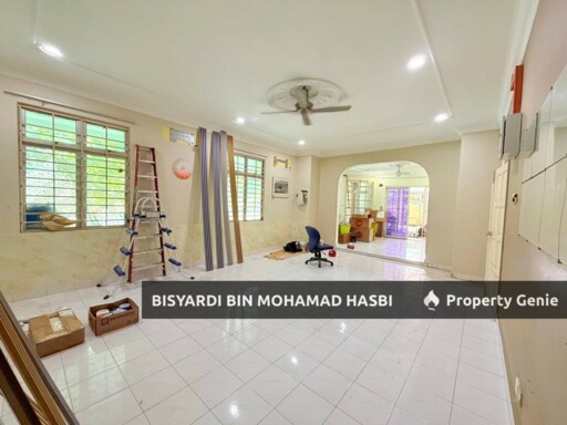 Corner Lot Renovated Single Storey Semi Detached Taman Desa Ixora, Senawang.