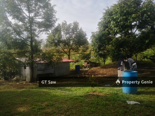 2.3 Acres Land For Sales, Less Than 1.30 Hour Drive from KL!