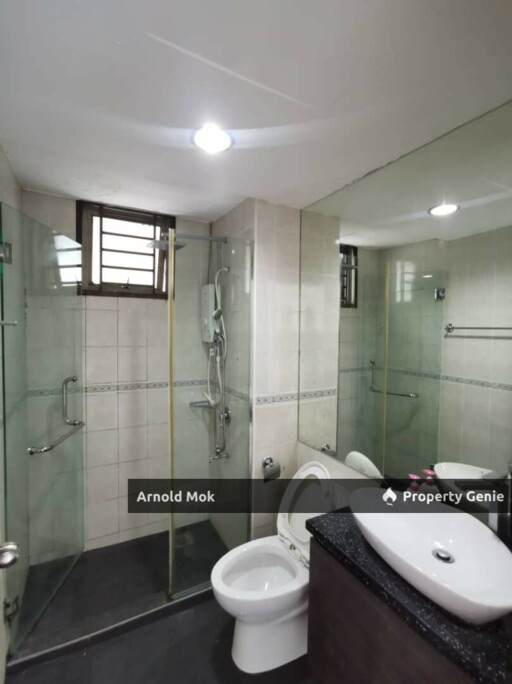 3 Bedrooms Apartment at Molek Pine 1, Taman Molek for Rent