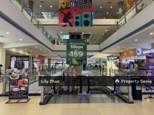 ANCHOR TENANT SHOWROOM Shop Lot for Rent, 4,133 sf, Road Frontage, High Exposure, Main Entrance One Borneo HyperMall, Kota Kinabalu