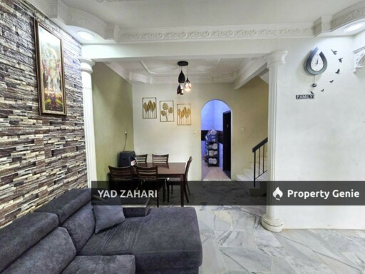 Seksyen 25, Shah Alam | 2-Storey Terrace 4 Bedrooms | RM460K - Freehold, Below Market & Extra Land 6Ft