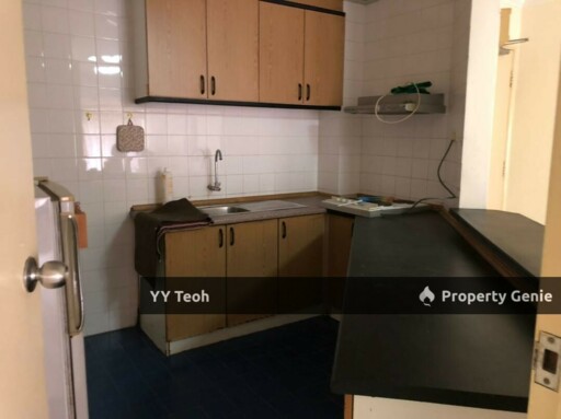 Garden City Diamond Tower 2R Unit