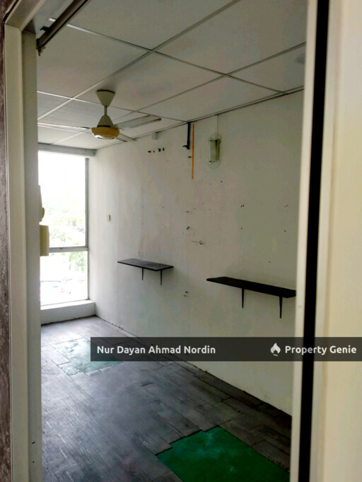 Shoplot End Lot 1st Floor Kajang Prima for Rent