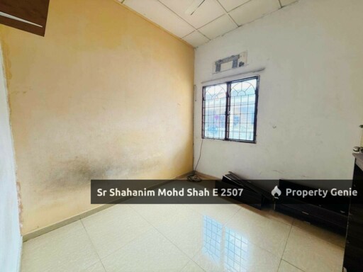 Facing Open Double Storey Taman Garing Utama, Rawang