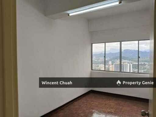 4Rooms Wangsa Heights Condo with Two Balcony. Newly Painted and Renovated