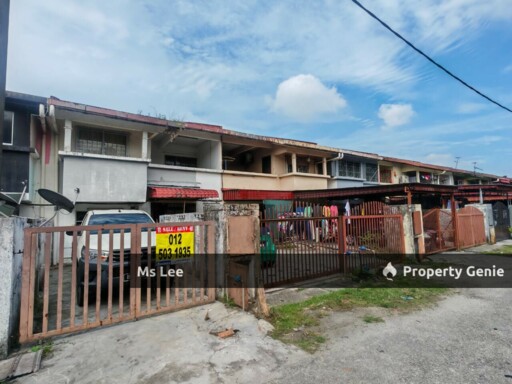 2 storey Town House (Ground Floor)-Taman Sri Sentosa @ Klang-Ready 15/7 or 31/7