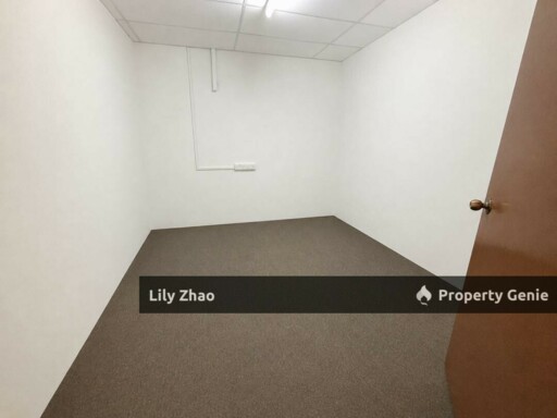 Shop Office for Rent, 2nd Floor, Road Frontage, 5 Rooms 1,100 sqft, Padimas Point Commercial, Penampang bypass, Kota Kinabalu.
