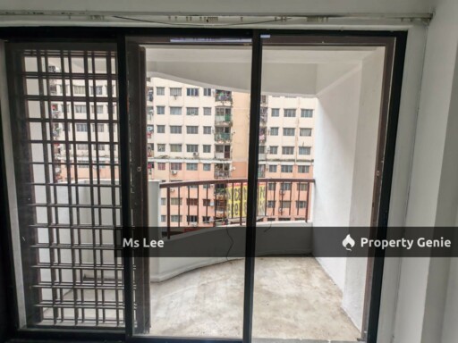 Sri Saujana Apartment @ Taman Wangsa Permai, KEPONG-Tingkat 5-Ready 30/9