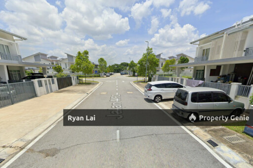 2 Storey Corner Lot Cluster Semi D @ Caspia, M Residence 2 | Save Up to 362 | Below Market Value 45% Auction Property!