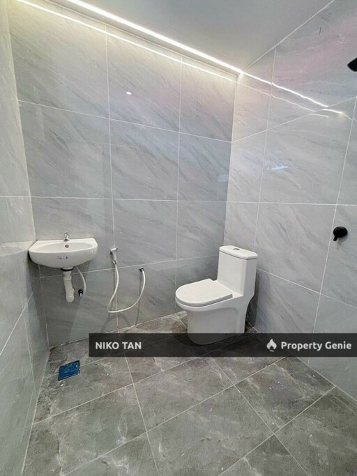 For Sale Taman Kulai Besar @ Jln Jambu Laut Single Storey Large Size