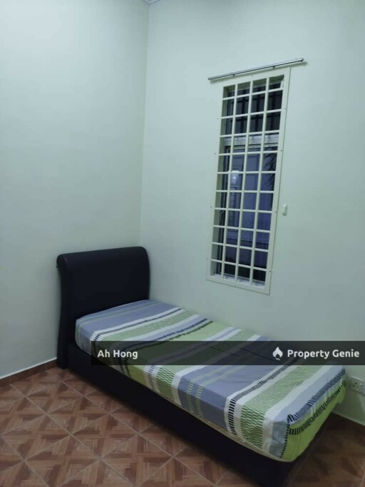 Bukit Indah / Single Storey / Corner Lot / Fully Furnished