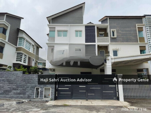 RUMAH BERKEMBAR TIGA (3) TINGKAT  No. 9, Solok Lembah Permai 5, Mukim 18, 11200, Tanjong Bungah, Penang