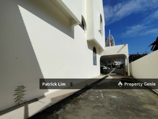 Taman Ujong Pasir 2-Storey Semi-D House