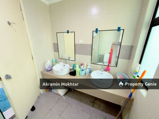 Freehold & Ground Floor | Townhouse Town Villa Avenue 2, Lake Valley Bandar Tun Hussein Onn, Cheras Selangor