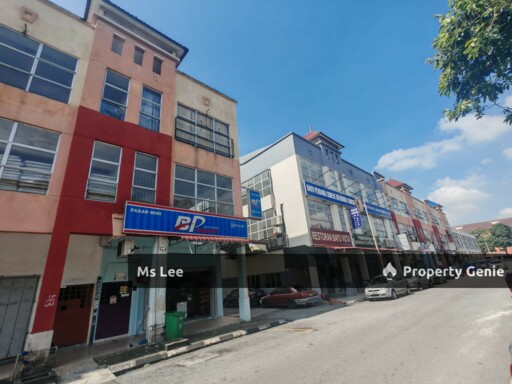 Renovated Corner 1st Floor Shop Office-Taman Bayu Perdana @ Klang-Ready Now