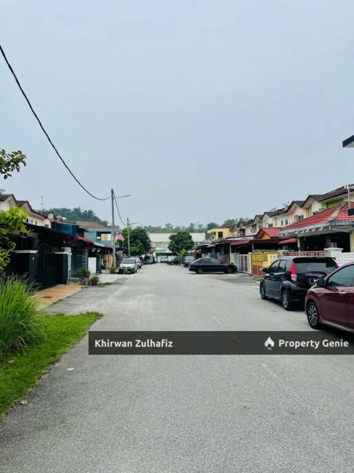 Jalan Adenium Bukit Beruntung Double Storey For Sale