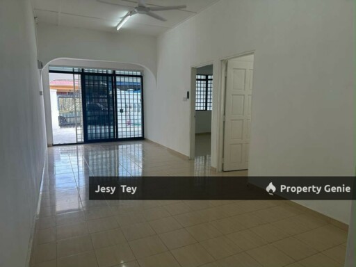 Taman Universiti Single Storey Terrace House Sales