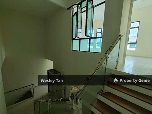 Ozana Residences, Ayer Keroh Melaka - 2.5 Storey Terrace House For Sale | Price Below Than Transacted Value | Serious Owner , View To Offer