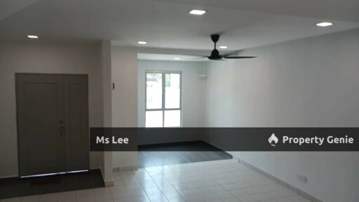 Bandar Puteri @ Klang - Renovated 2 Storey House - Sale Below Bank Value Rm201k