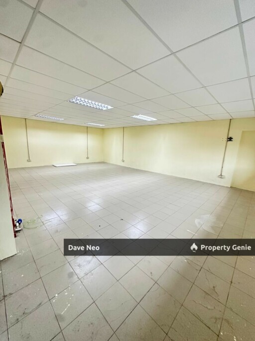 Taman Perinduatrian Dato Yunus Sulaiman • 1.5-Storey Terence Factory • Near Lima Kedai