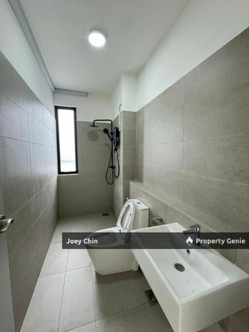 Austin Crest Double Storey Terrace House For Rent