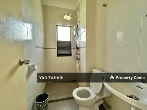 Saujana Villa, Taman Prima Saujana, Kajang | 2.5 Storey Bungalow 5 Bedrooms | RM1.75M - Gated and Guarded, Freehold, Spacious Hall & Built Up