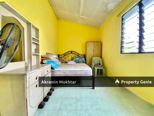 (FACING OPEN) Renovated Double Storey Terrace@Taman Lingkaran Nur, Batu 12, Cheras, Selangor