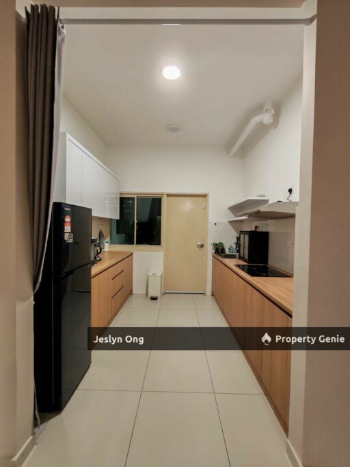 3 Bedrooms Apartment at Marina Residence Bayu Puteri for Rent