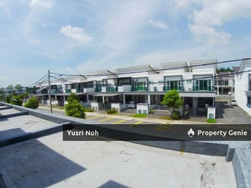 DOUBLE STOREY at DIAMOND GARDEN DENGKIL