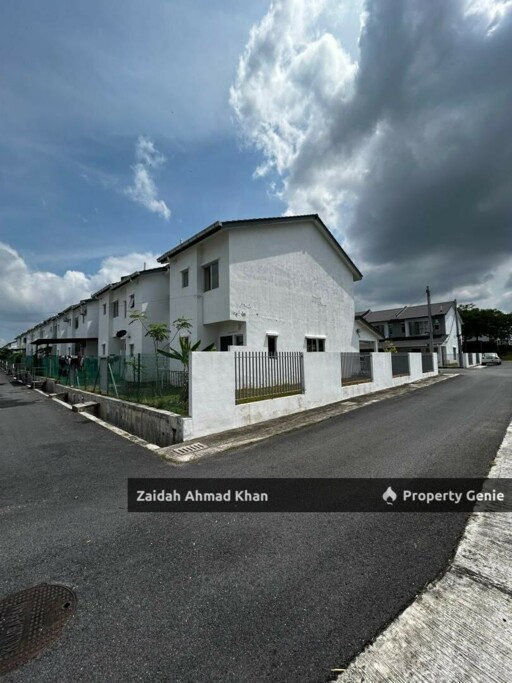 Aury Iringan Bayu Double Storey Terrace End Lot with Land