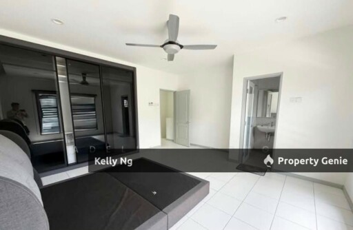 Double Sty Renovated Fully Furnished House At Bandar Botanic Klang For Rent & Sale
