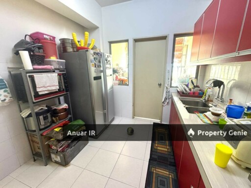 [Below Market] Corner Unit 1 Petaling Residence Sungai Besi